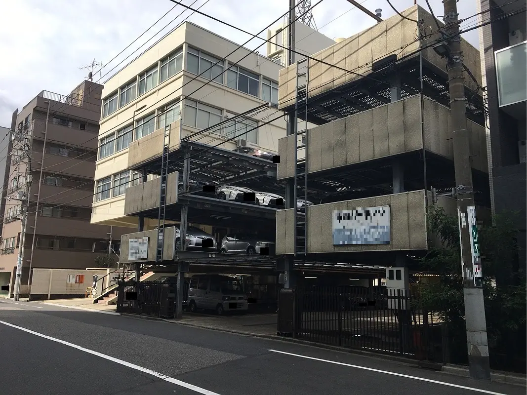 墨田区横川５丁目　月極駐車場